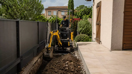 Mini-pelle 400 kg : caractéristiques, usages et limites de cette micro-pelle