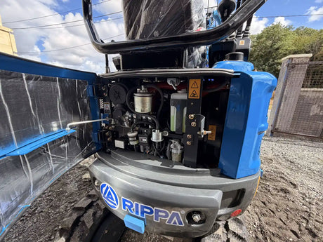 moteur kubota sur mini-pelle R18 RIPPA