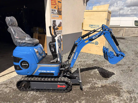 mini-pelle R06 RIppa vue de profil