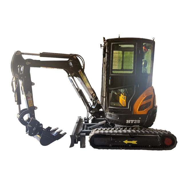 mini pelle 2T5 pas chere xpro maxitrack